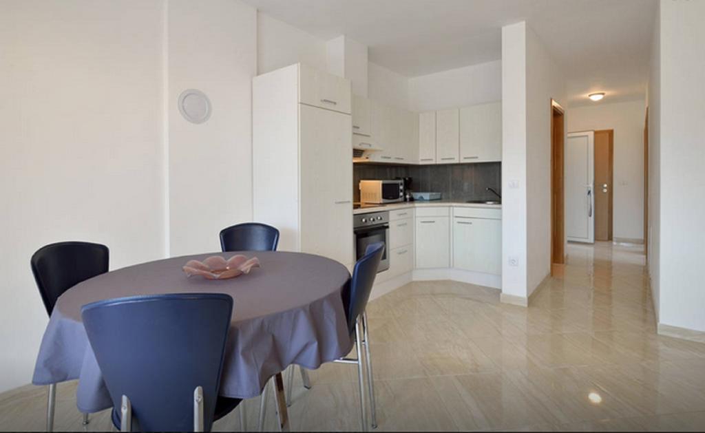 Apartment Una Pula Bagian luar foto