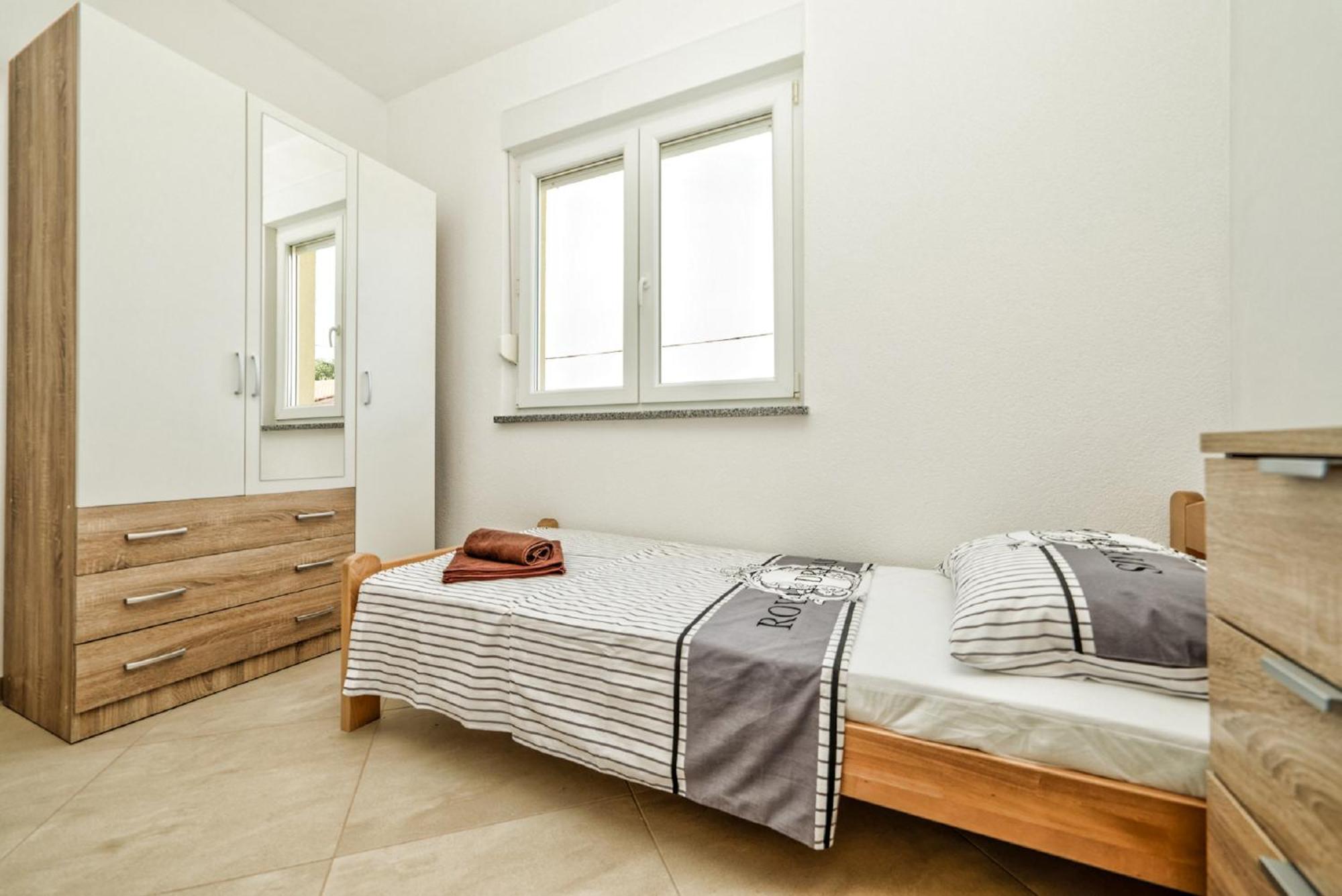 Apartment Una Pula Bagian luar foto