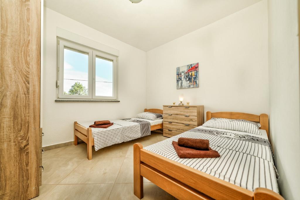 Apartment Una Pula Bagian luar foto