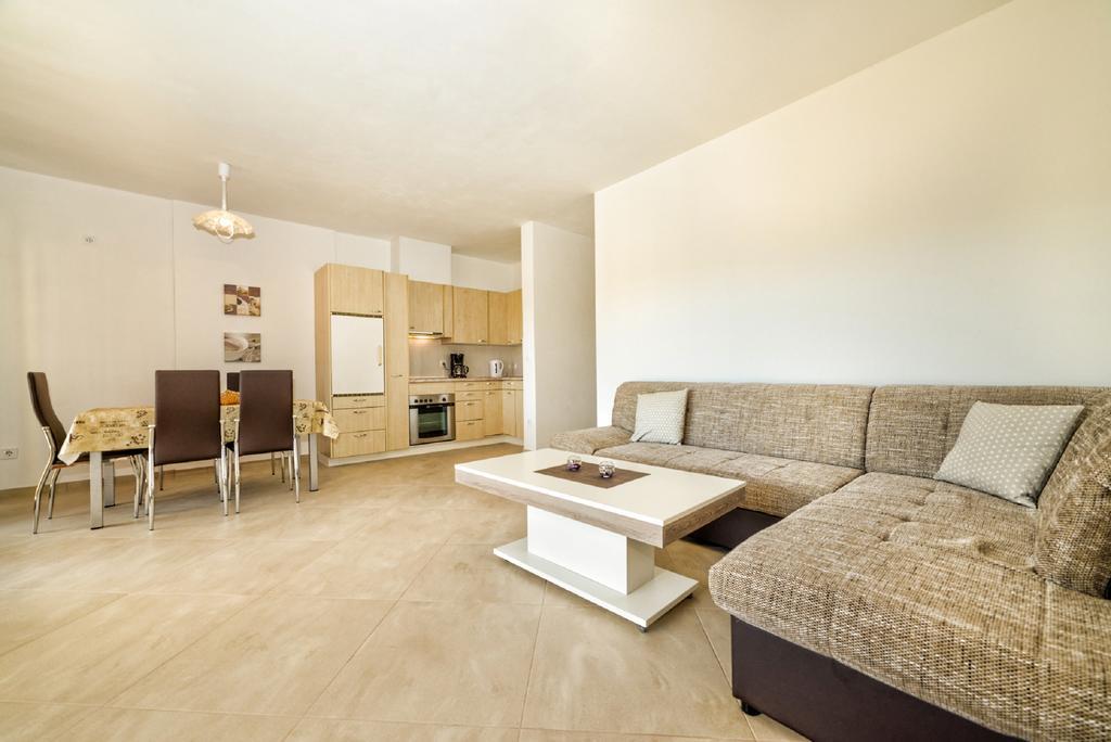 Apartment Una Pula Bagian luar foto